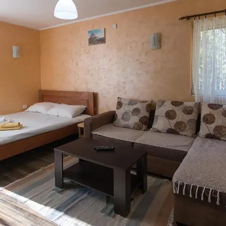 بيت خشبي Zavicaj Zaovine2 *